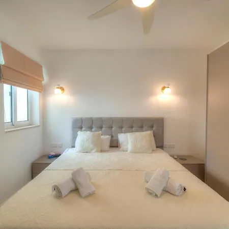 Apartment Seaside In The Heart Of Gozo *