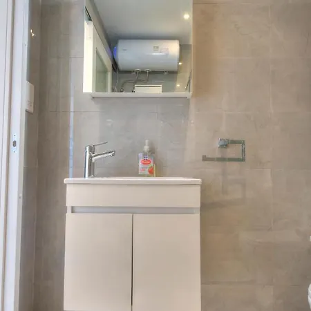 Apartment Seaside In The Heart Of Gozo