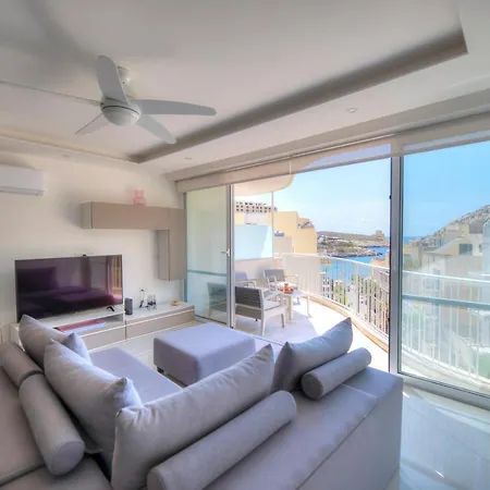 Seaside In The Heart Of Gozo *