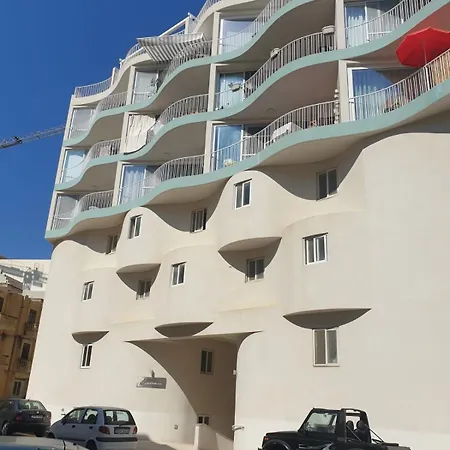 Seaside In The Heart Of Gozo