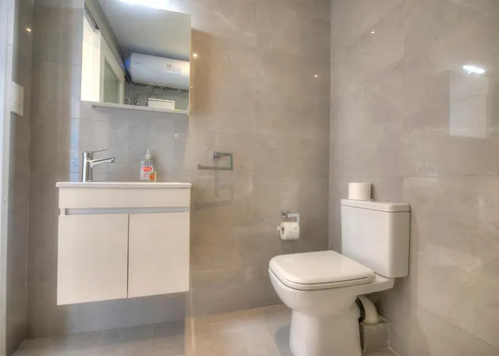 Seaside In The Heart Of Gozo クレンディ